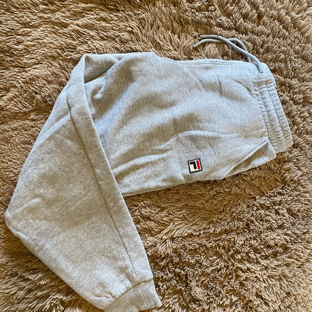 ✰ fila grey sweatpants ✰